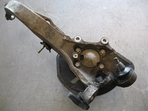 2004 Infiniti G35 Front LH Spindle