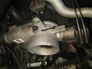 2007 Chrysler Town and Country Throttle Body